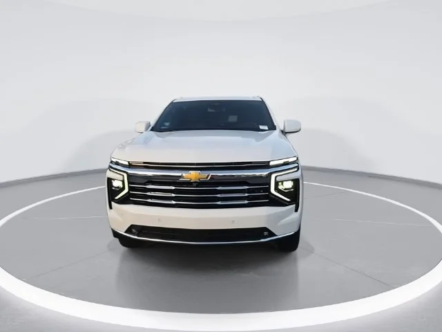 Used 2026 White Chevrolet LT image 3