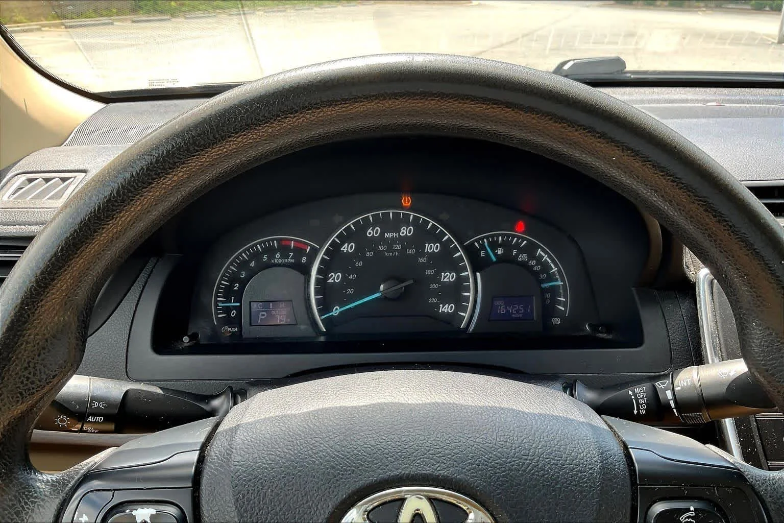 Used 2015 Attitude Black Toyota LE image 25