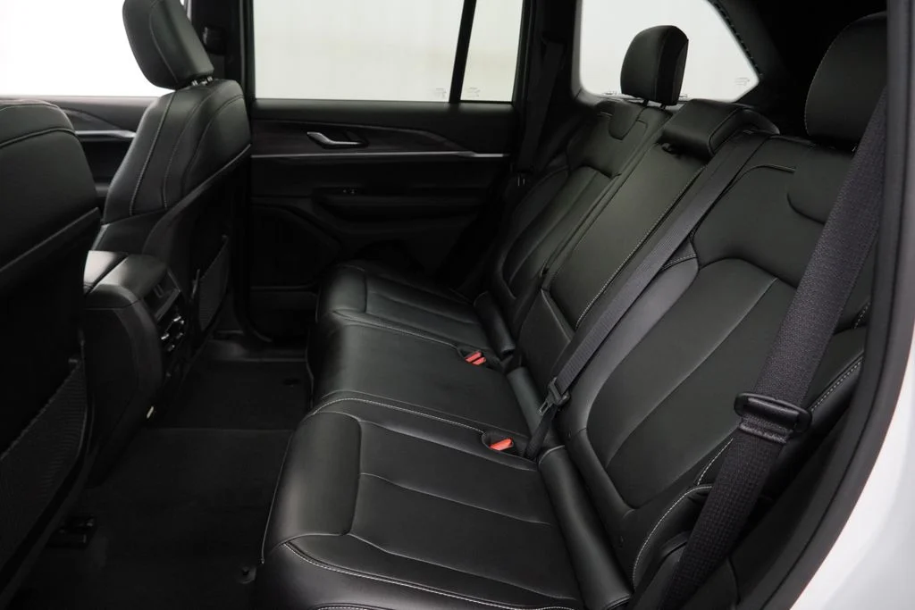 Certified Used 2025 White Jeep Limited image 19