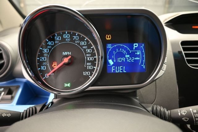Used 2014 Blue Chevrolet 1LT image 3