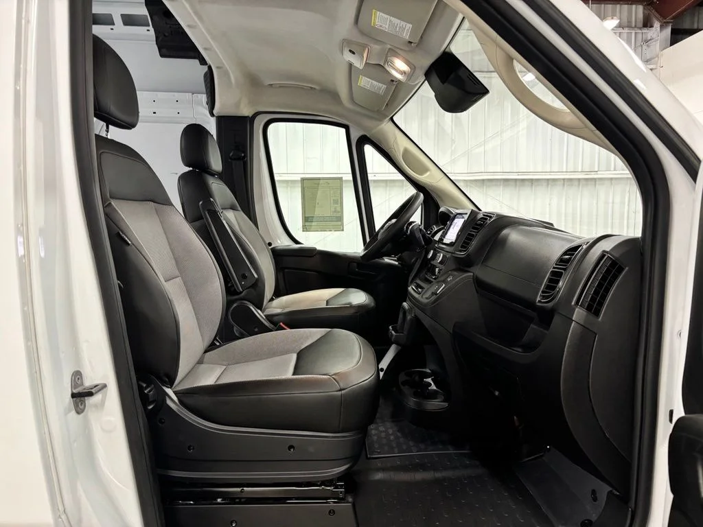 Used 2025 White Ram High Roof image 22