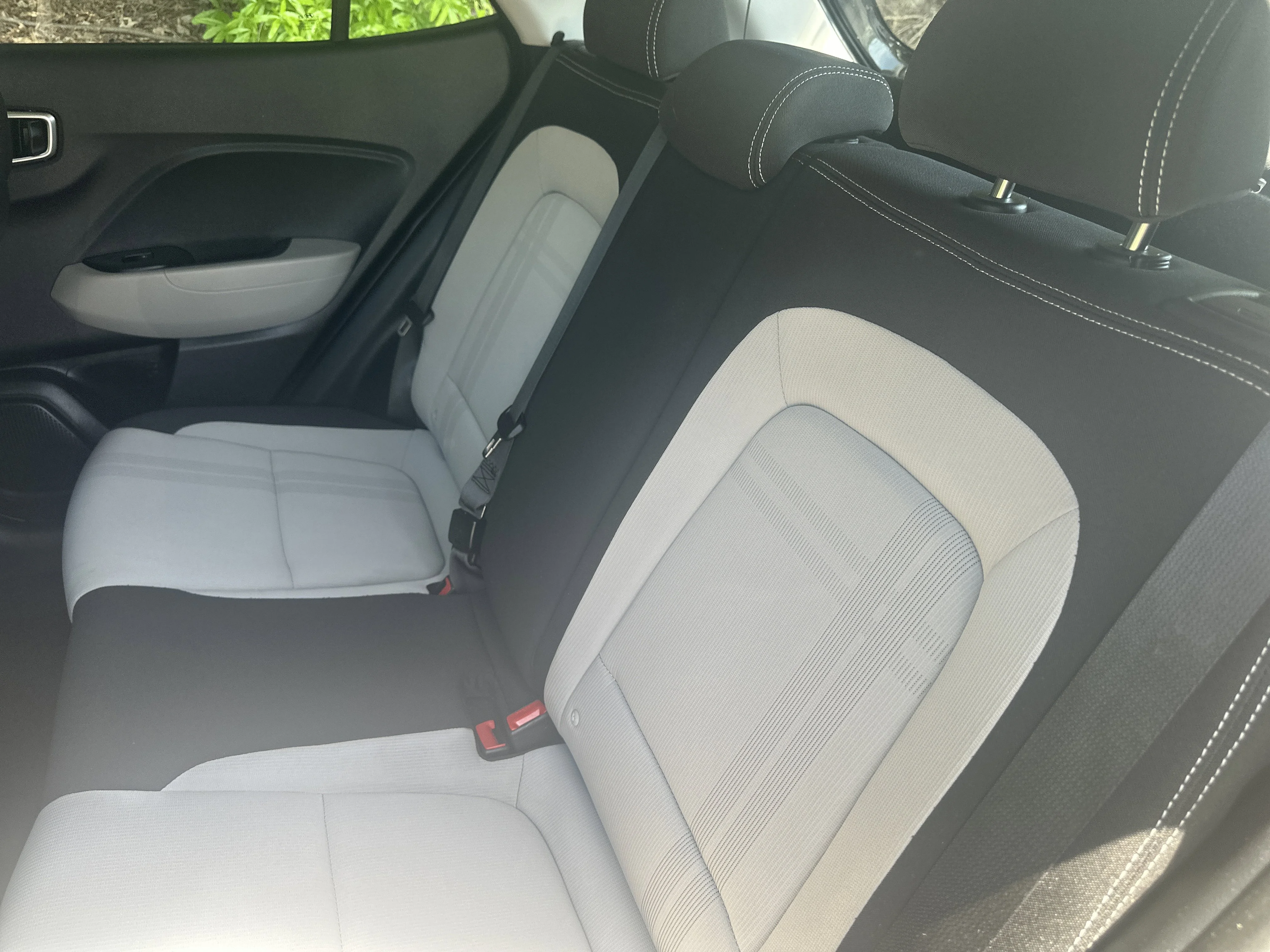 Used 2025 Onyx Black Hyundai SEL image 22