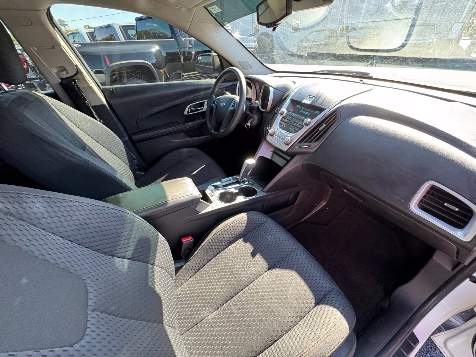 Used 2013 White Chevrolet LS image 31