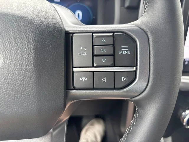 New 2026 Oxford White Ford T-Sport XLT image 20
