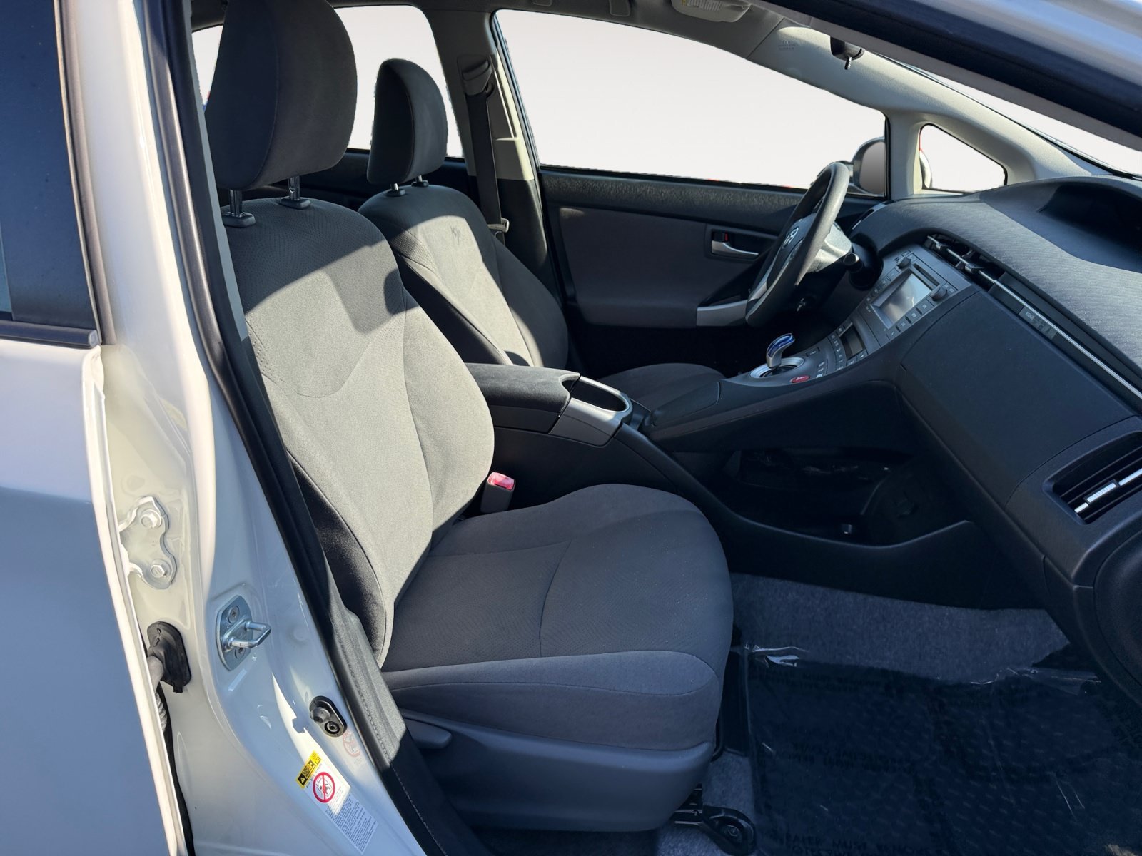 Used 2013 Blizzard Pearl Toyota Three image 19