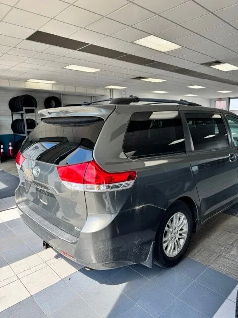 Used 2011 Cypress Pearl Toyota XLE image 4