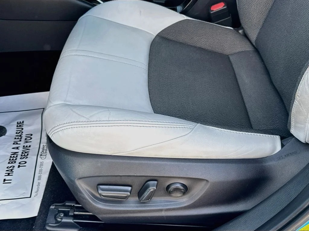 Used 2019 Blue Toyota XSE image 22