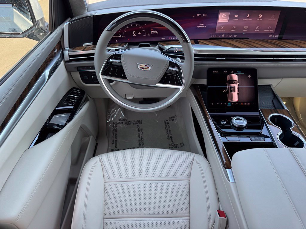 New 2026 Vibrant White Tricoat Cadillac Platinum Luxury image 16