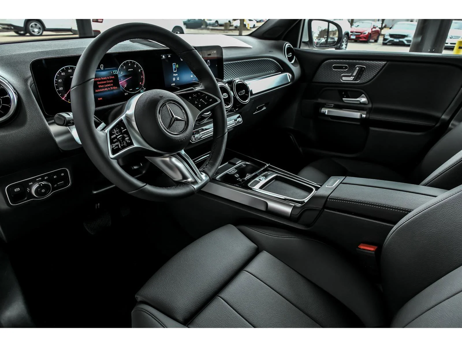 New 2026 Polar White Mercedes-Benz GLB 250 image 33