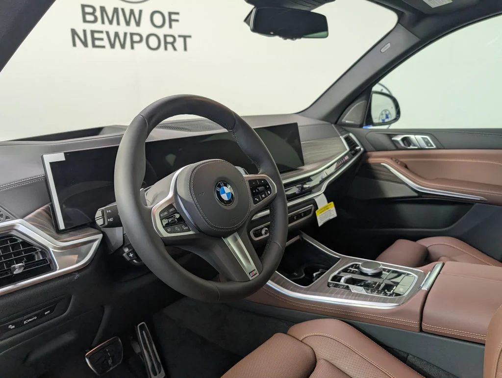 New 2026 Black Sapphire Metallic BMW xDrive40i image 11