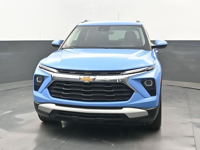 Used 2024 Fountain Blue Chevrolet LT image 18