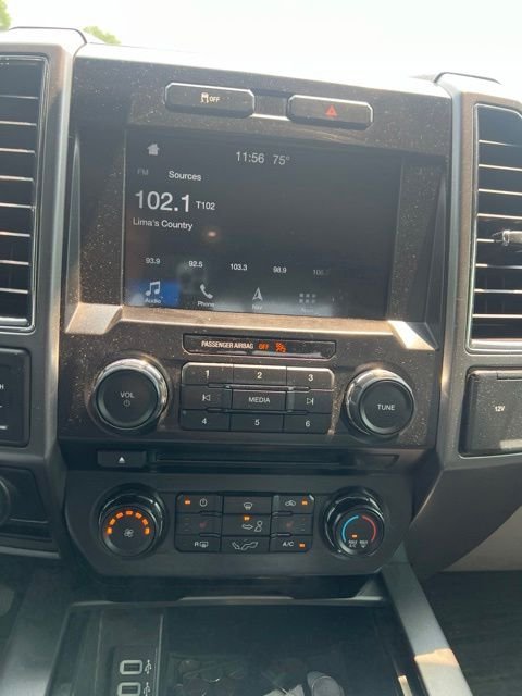 Used 2017 Shadow Black Ford XLT image 15