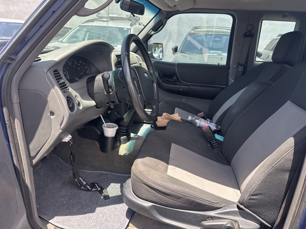 Used 2011 Blue Ford XLT image 14