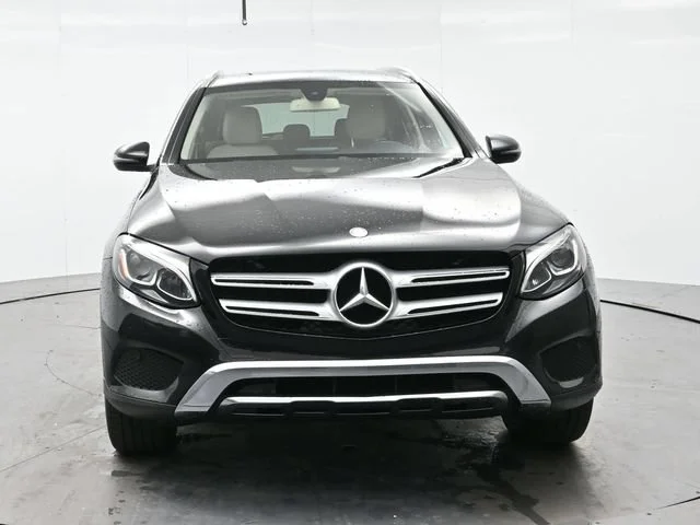 Used 2017 Black [black] Mercedes-Benz GLC 300 image 2