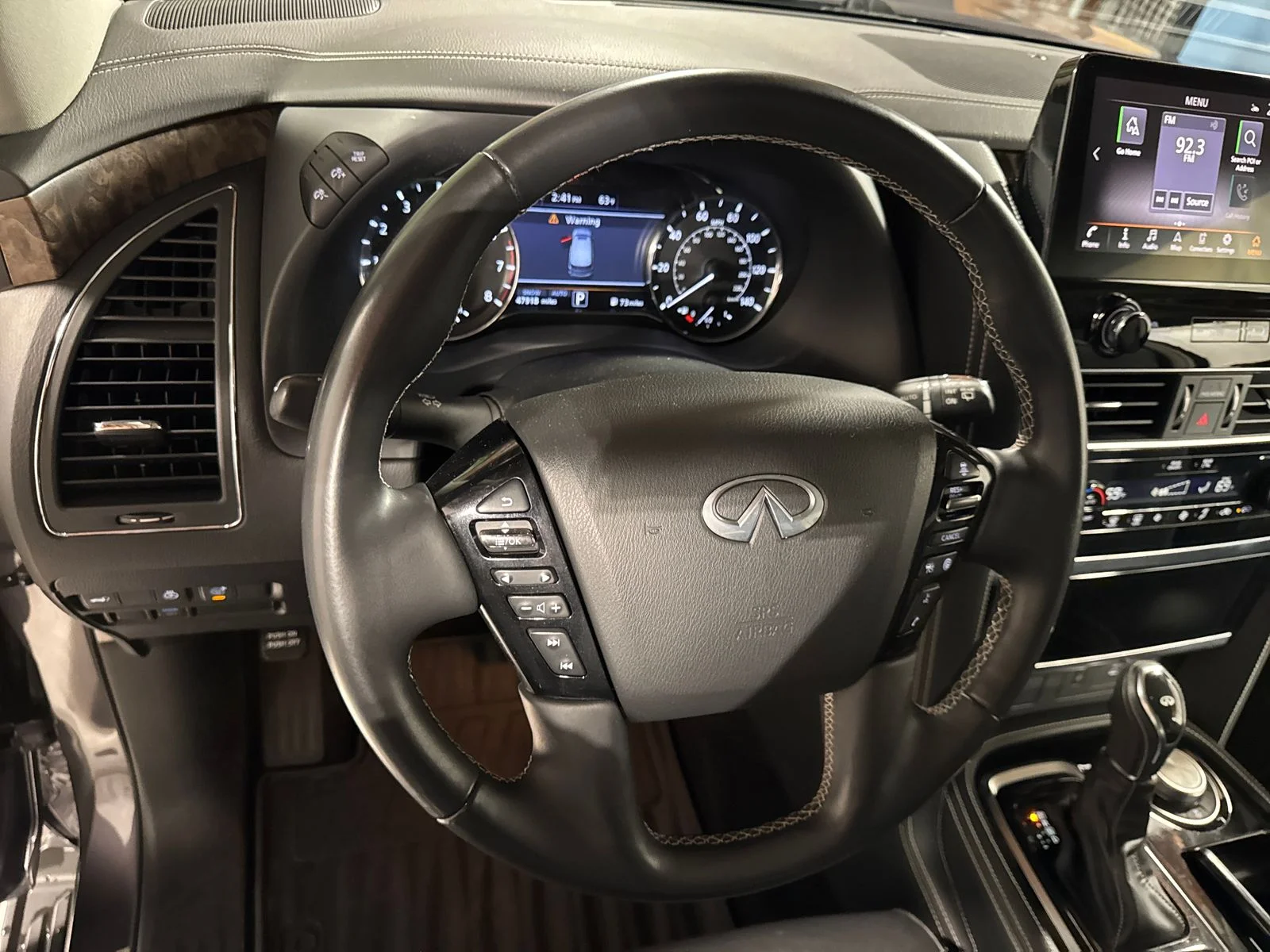 Certified Used 2023 Gray INFINITI Premium Select image 18