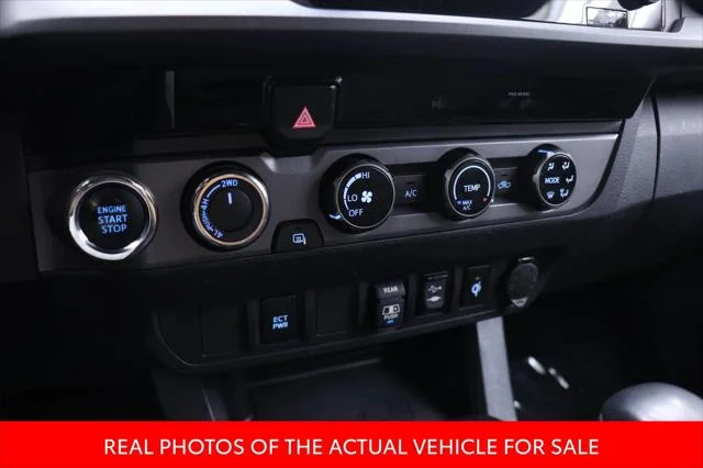 Certified Used 2018 BLAZING BLUE PEARL Toyota  image 6
