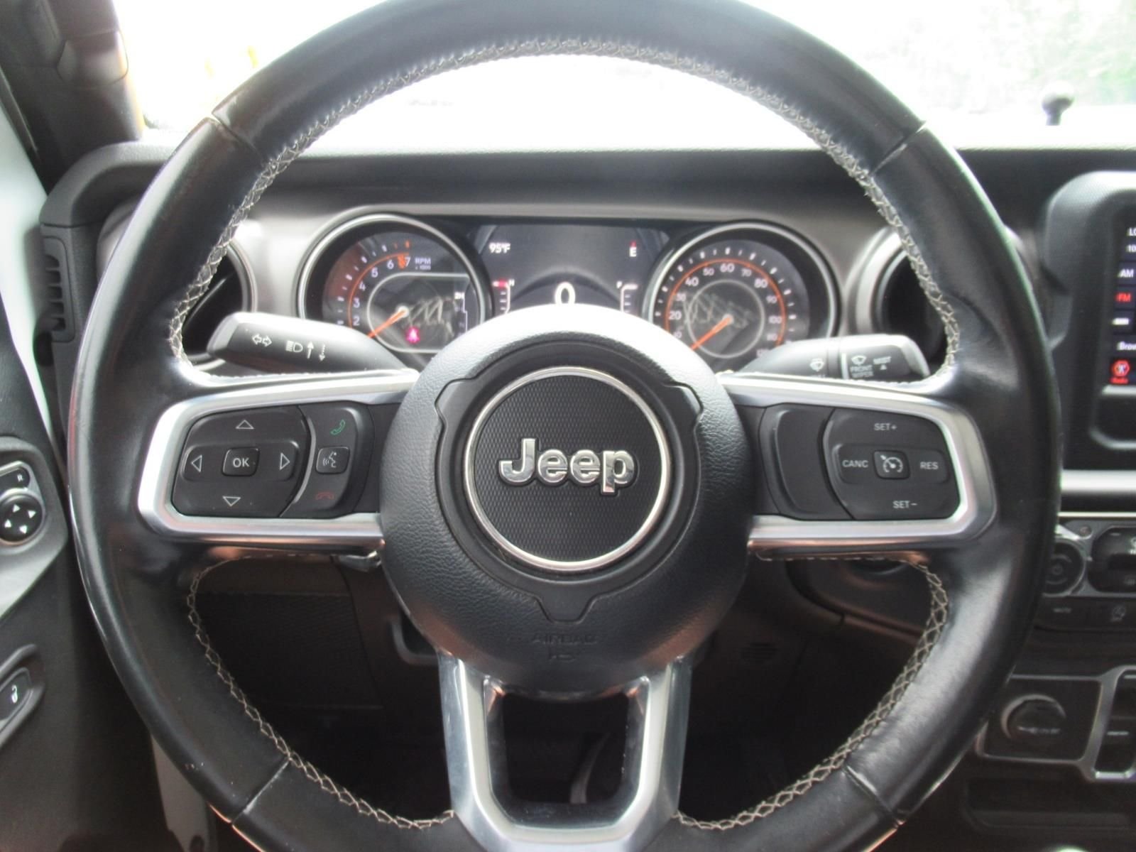 Used 2020 White Jeep Sport image 24
