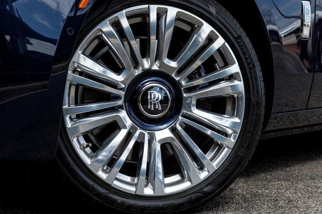 Used 2021 Midnight Sapphire Rolls-Royce  image 9