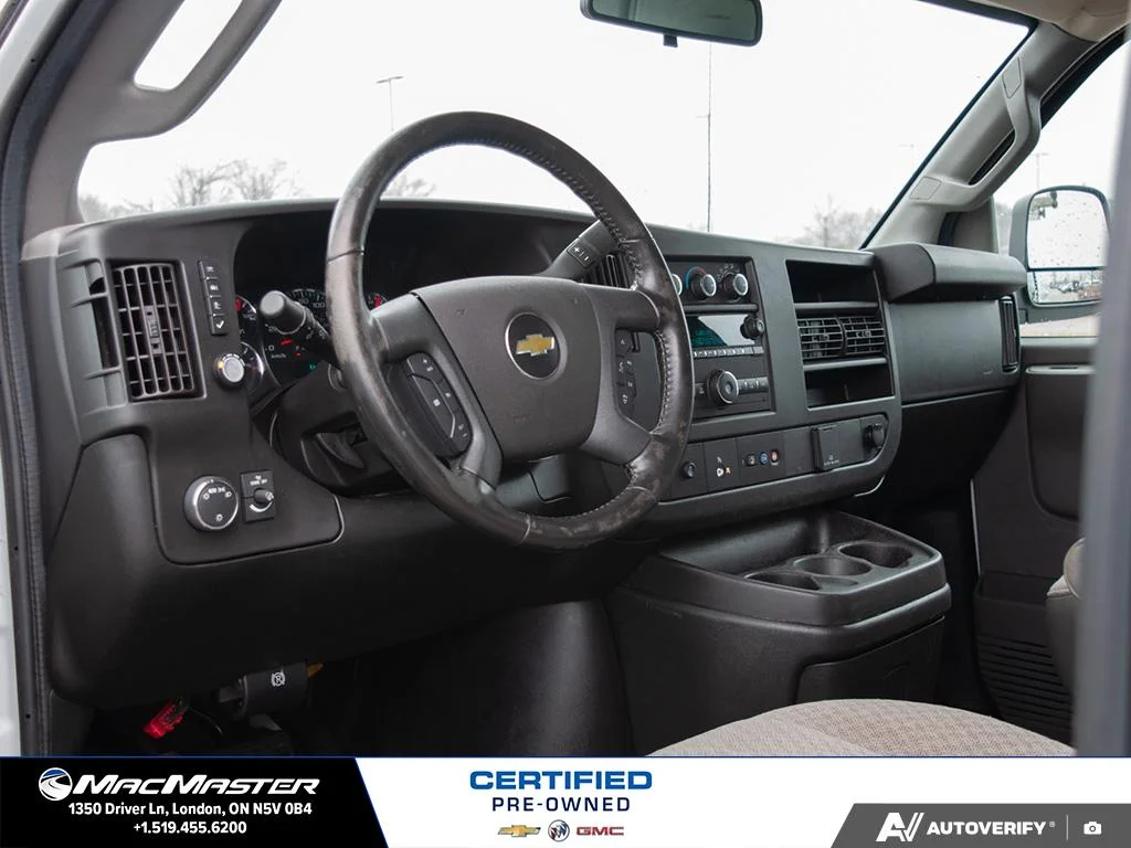 Used 2021  Chevrolet Work Van image 19