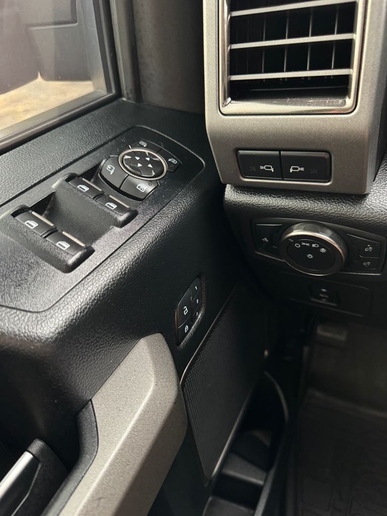 Used 2017 Shadow Black Ford Raptor image 17