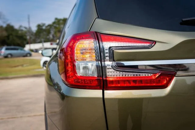 New 2026 Autumn Green Metallic Subaru Limited image 16