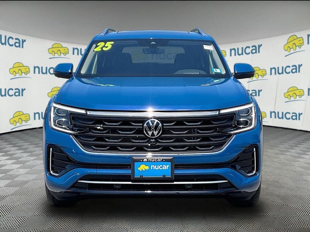 Used 2025 Blue Metallic Volkswagen 2.0T SEL Premium R-Line image 2