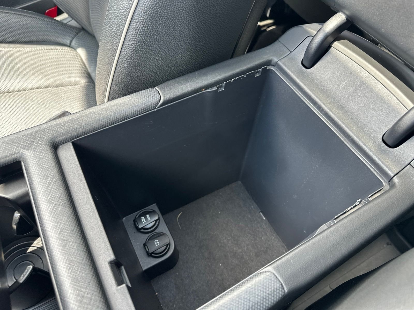 Certified Used 2023 White Hyundai Limited image 85