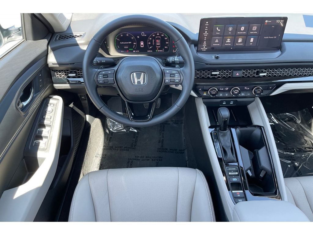 Used 2026 Platinum White Pearl Honda EX-L image 16