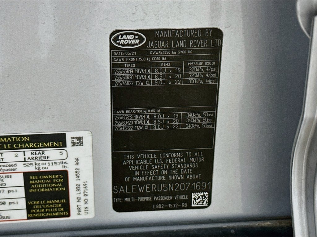 Used 2022 Silver Land Rover XS Edition image 35