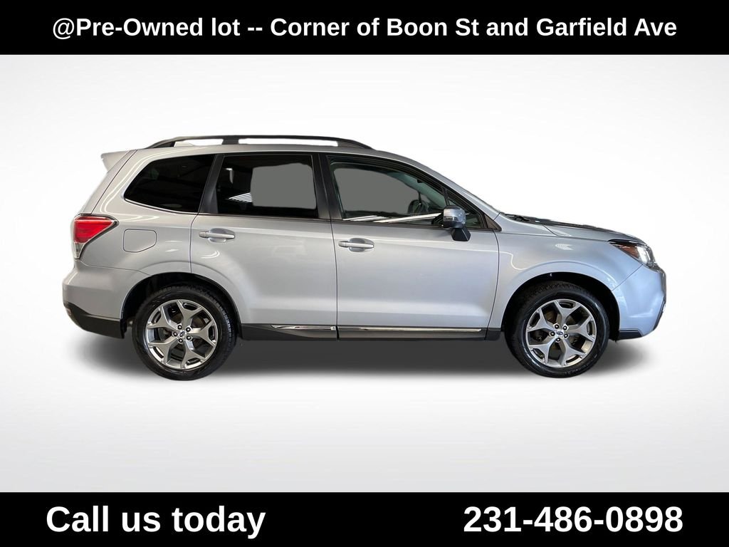 Used 2017 Silver Subaru 2.5i Touring image 6