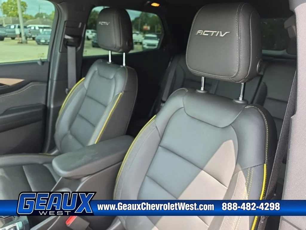 Used 2025 Green Chevrolet ACTIV image 28