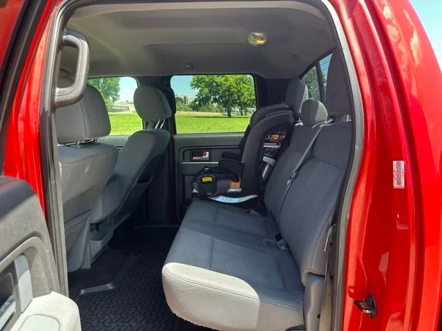 Used 2013 Red Ford XLT image 8