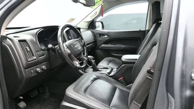 Used 2022 Gray GMC AT4 w/Leather image 12