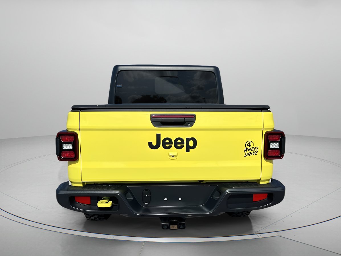 Used 2024 High Velocity Clearcoat Jeep Willys image 4
