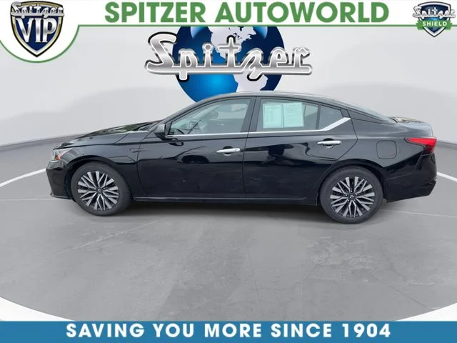 Used 2024 Black Nissan 2.5 SV image 6