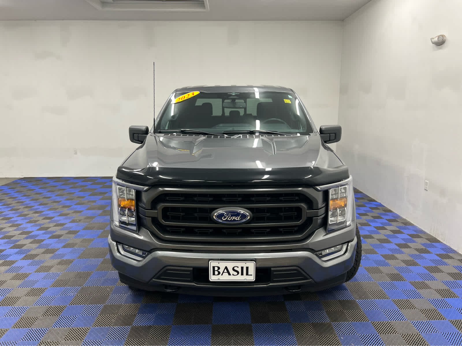Used 2023 Carbonized Gray Ford XLT image 8