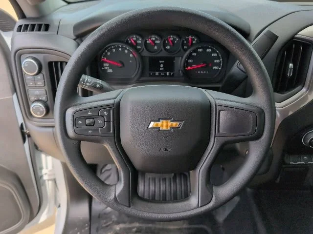 New 2026 Summit White Chevrolet WT image 11
