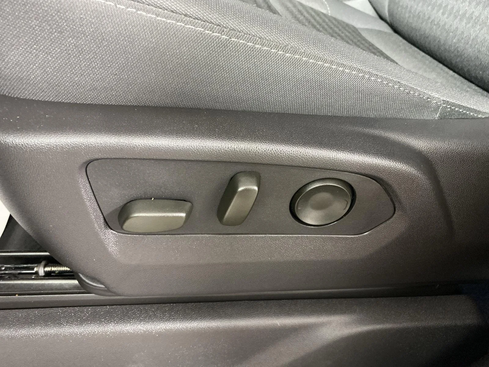 Used 2024 Black Chevrolet Custom image 17