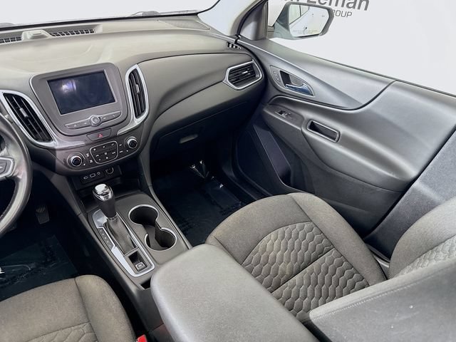 Used 2019 SUMMIT WHITE Chevrolet LT image 23