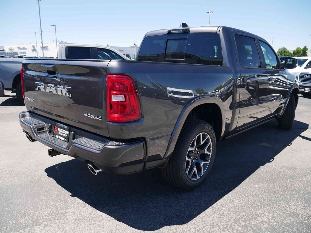 New 2026 Granite Crystal Metallic Clear-Coat Exterior Paint RAM LARAMIE image 23