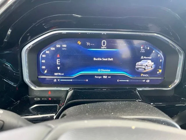 Used 2025 White Chevrolet LT image 10