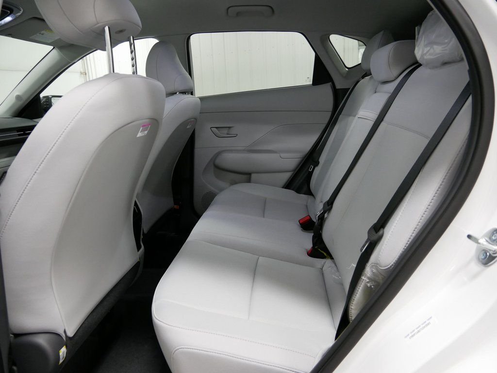 Certified Used 2026 White Hyundai SEL Sport image 12