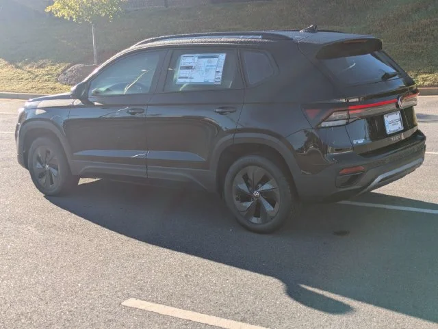 2026 Volkswagen Taos S - Photo 6