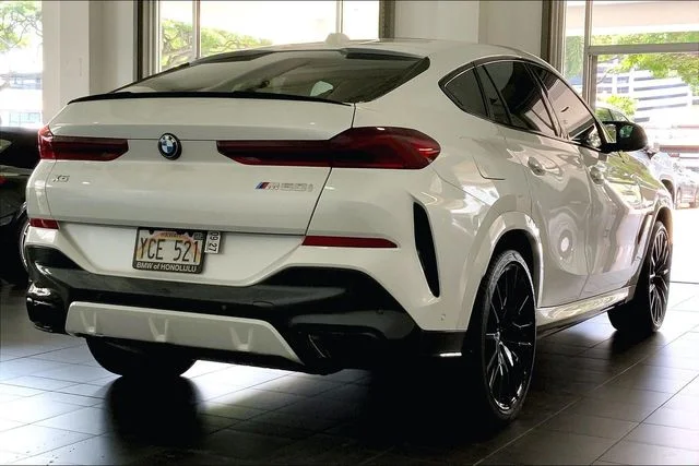 Used 2026 Mineral White Metallic BMW M60i image 6