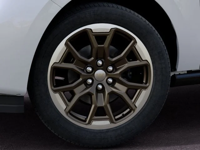 New 2027 Star White Metallic Tri-Coat Ford King Ranch image 19