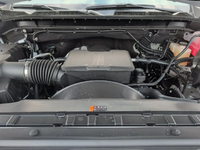 New 2026 Summit White GMC SLE image 25