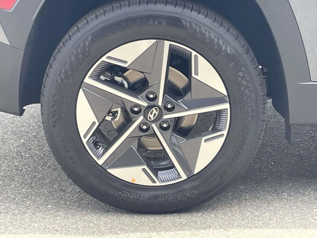 New 2026 Gray Hyundai SEL image 7