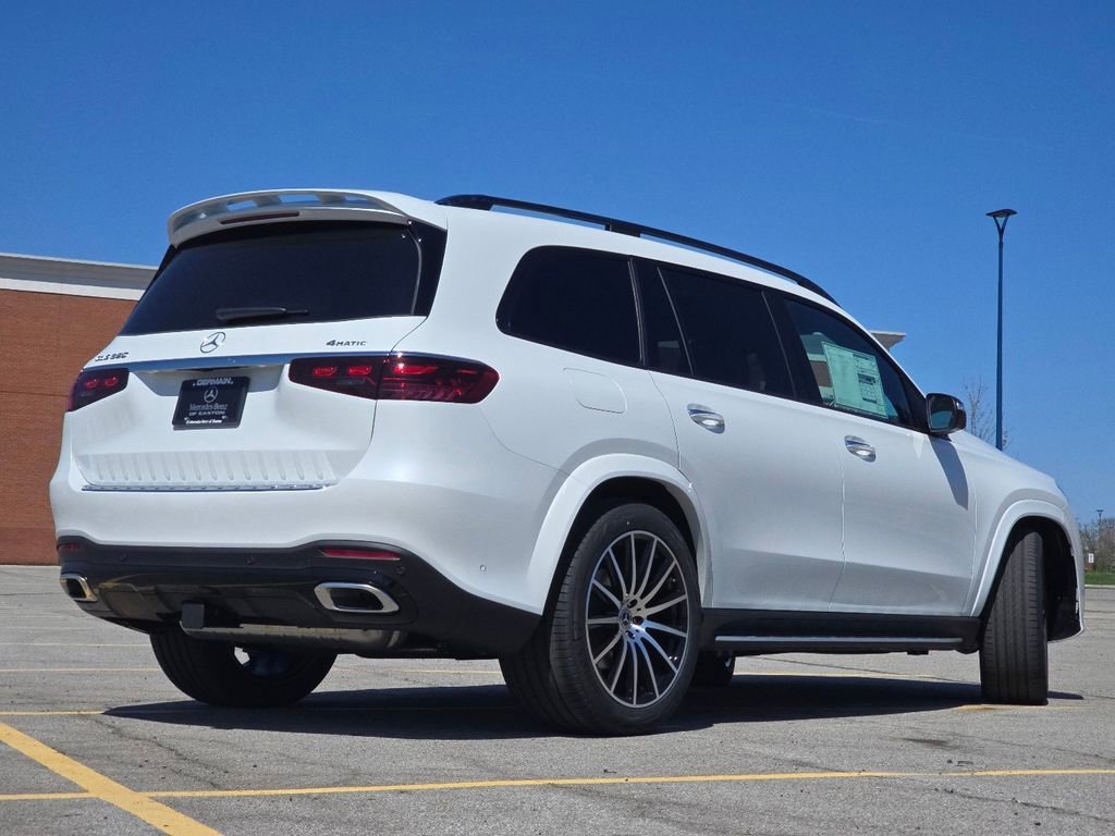 New 2026 MANUFAKTUR Moonlight White Metallic Mercedes-Benz GLS 580 image 57