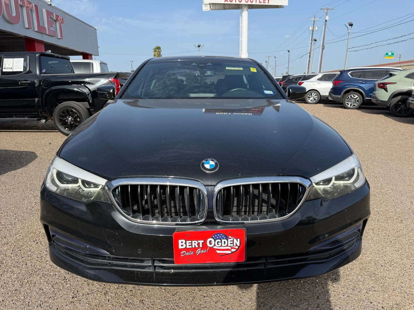 Used 2019 Black BMW 530e iPerformance image 2