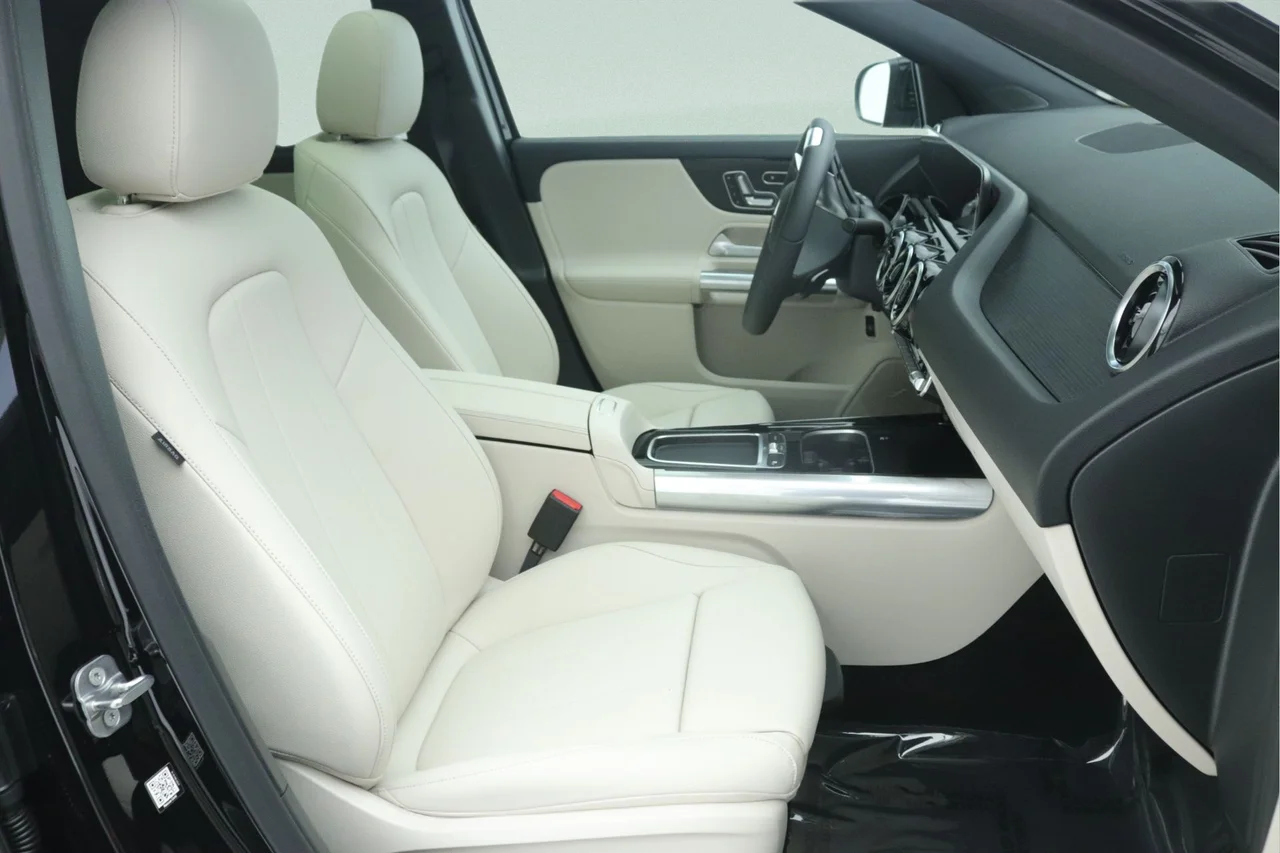New 2026 Black Mercedes-Benz 250 image 7